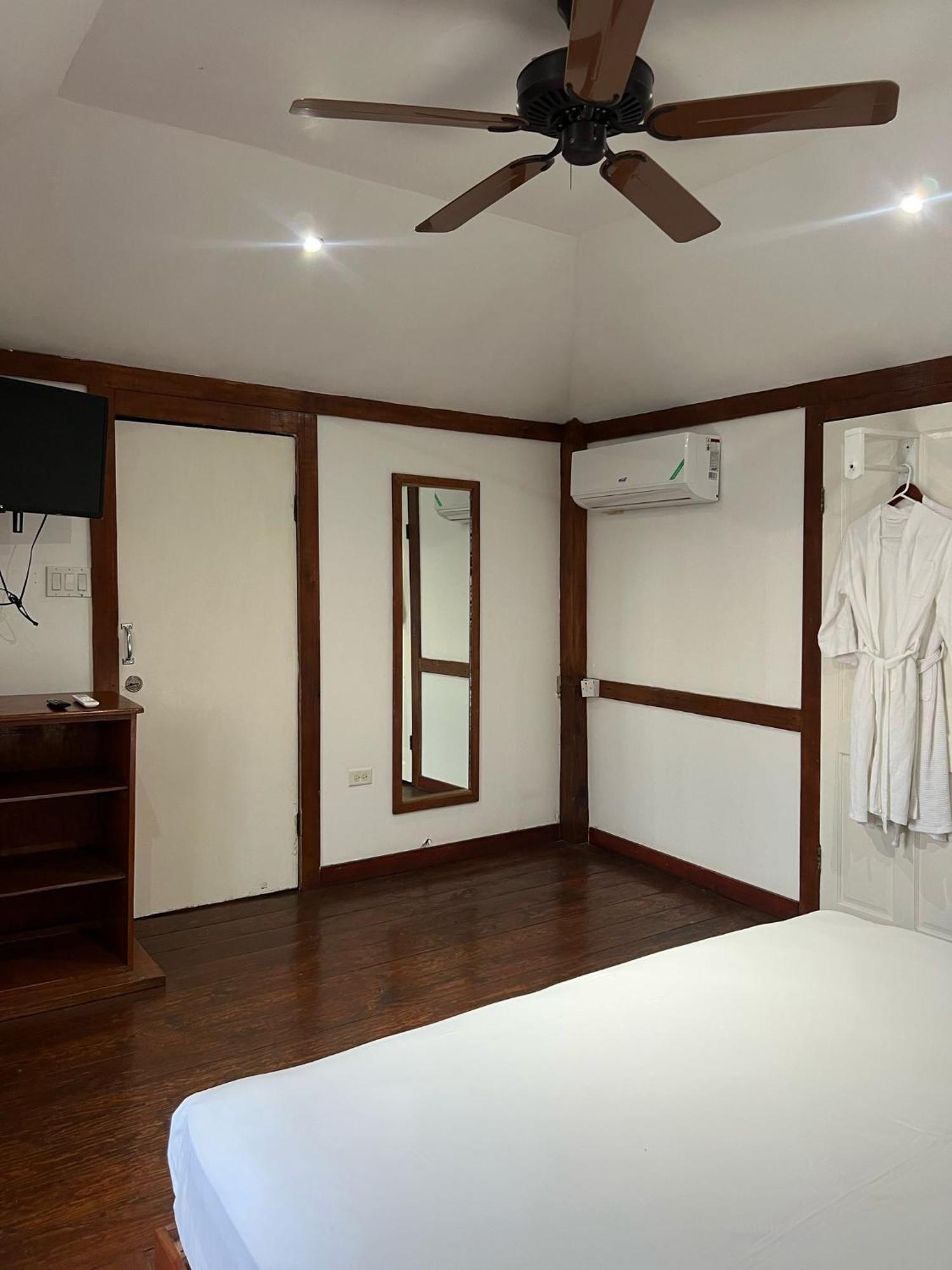 The Sea Cliff Hotel Resort & Spa Port Antonio Exterior foto